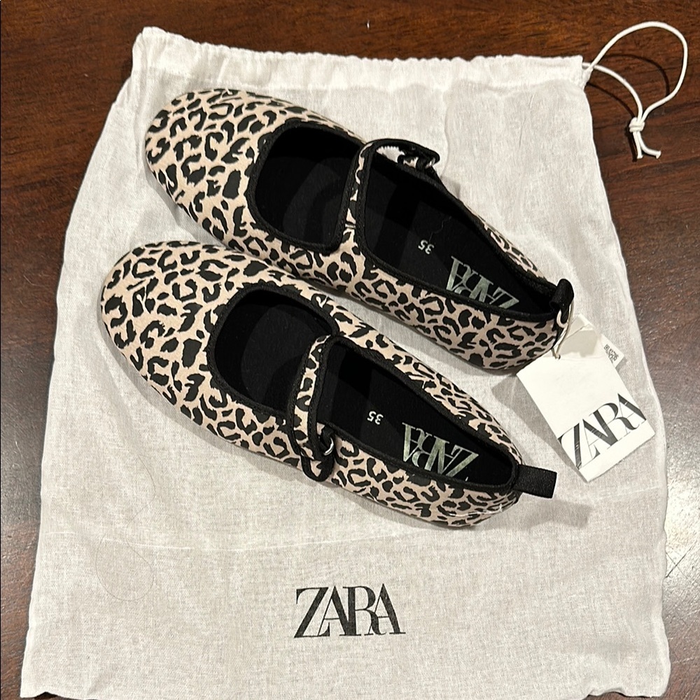 Zara Girls’ Leopard Print Mary Jane Flats